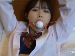 百度APP俄妹不仅没毛骚逼也异常的粉